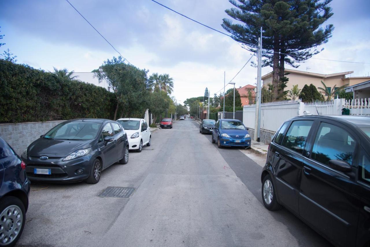 Ferienwohnung Mondello Manick Mare Palermo Exterior foto
